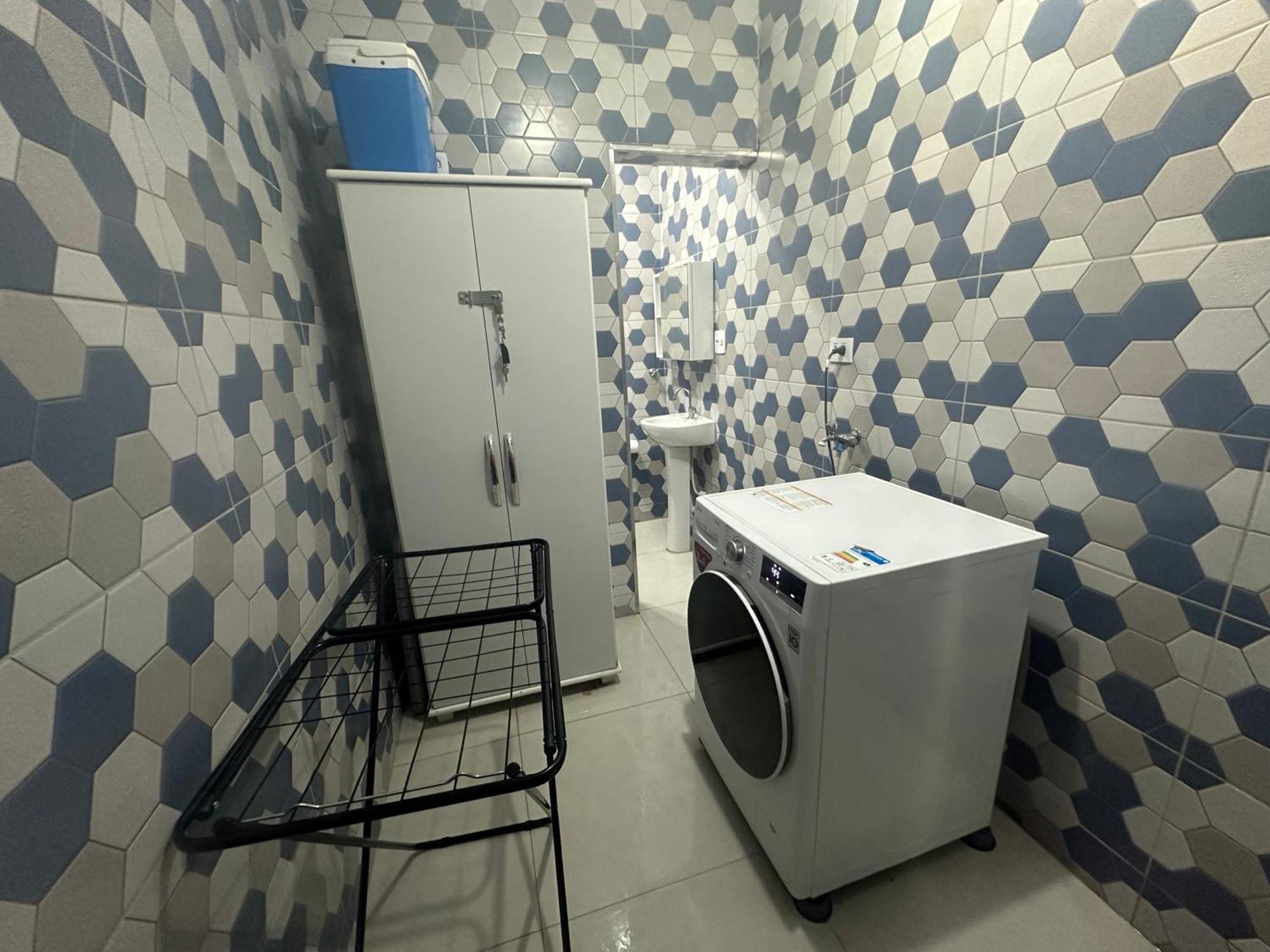 Triplex Piscina Churrasqueira Lava E Seca Wi-Fi E 2 Tvs Em Condominio Com 90M2 No Centro De Ubatuba Ngoại thất bức ảnh